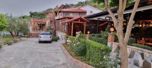 Albania House | Salillari Guest house & Restaurant