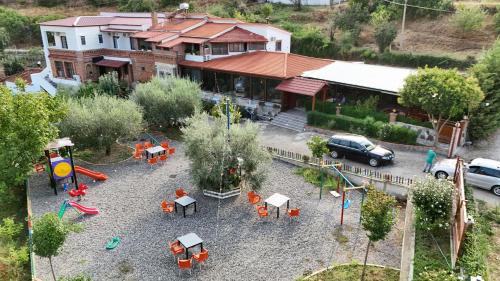 Albania House | Salillari Guest house & Restaurant