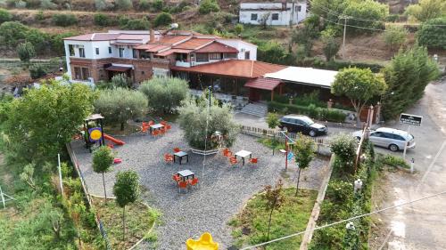 Albania House | Salillari Guest house & Restaurant