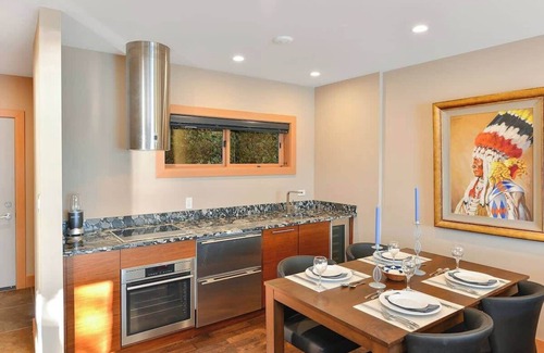 North Cowichan Condo | Salishan Chief Suite
