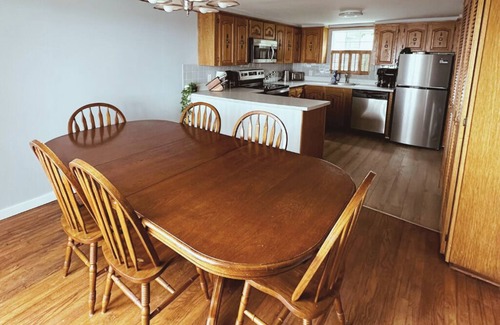 New Harbour House | Saltbox Landing – Bayfront Views
