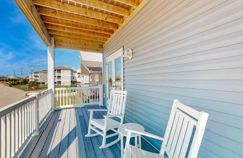 Atlantic Beach House | Saltwater Gospel