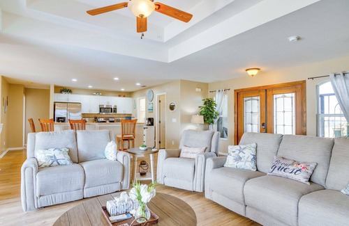Mariner Villa | Saltwater Pool & Gas Grill: Cape Coral Oasis!