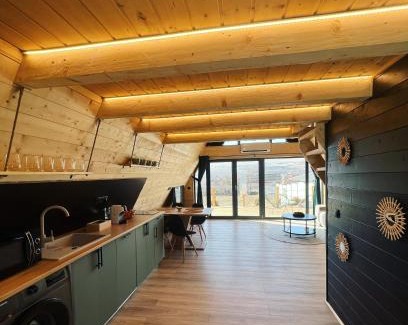 Sandulesti Ski Chalet | Saltwood A-Frame, Free Parking
