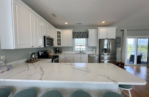 Village of Stump Sound House | Salty Medicine 4 bed 3.5 bath home with POOL