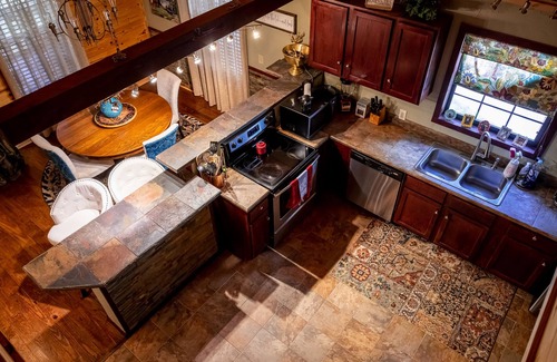 Brookeland House | Sam Rayburn Simplicity