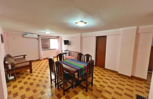 Barrio Centro Apartment | Samaraña - Amplio Departamento