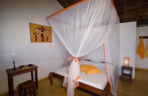 Ambaro Bed & Breakfast | Sambatra