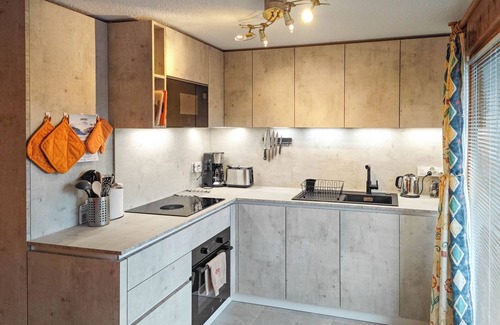 Samoens Apartment | Samoëns apartment, sleeps 5 within village. Free Wi-Fi