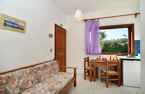 Kamisiana Apartment | San Antonio Apartments