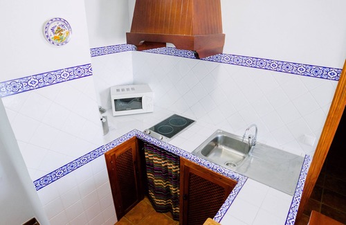 Cabra Cottage | San Antonio Rural House. Villa 3 (3 bedrooms)