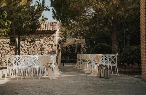 Pantokratoras Villa | San Antonio Villas