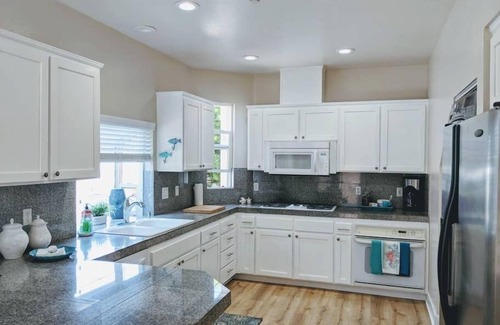 San Onofre House | San Clemente Beach House -Military/911/RN Discount