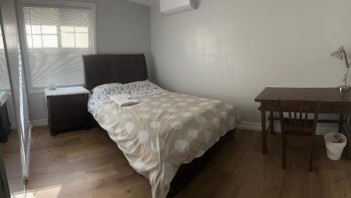 Serra Mesa House | San Diego Homestay A