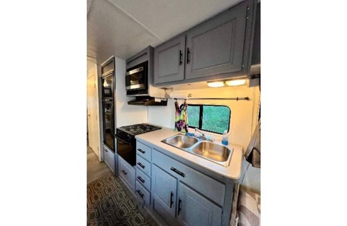 Lakeside House | San Diego RV Down Town 20 Minutes Sea World 25 Min