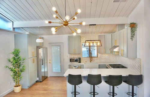 North Park House | San Diego’s Best: Zoo, SeaWorld & Downtown Nearby