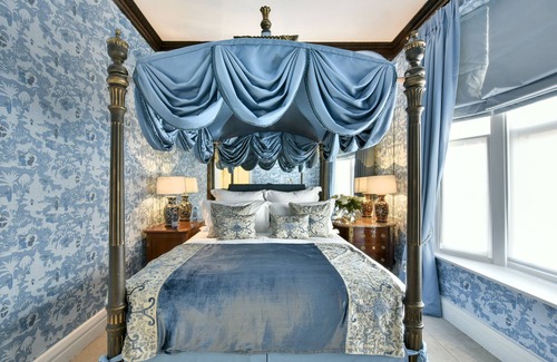 Chelsea Hotel | San Domenico House