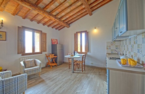 Monteroni d'Arbia Apartment | San Donnino 3 - Vacation Rental with swimming pool near Siena, Tuscany