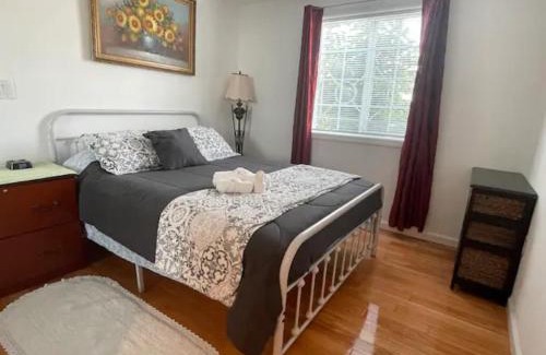 Outer Mission Apartment | San Francisco 2 Bedroom with Parking near BART