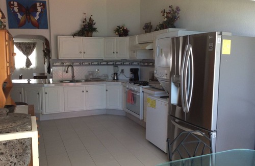 San Juan del Rio House | San Gil Golf Club, Beautiful Lake House, pool, kayaks, bicycles