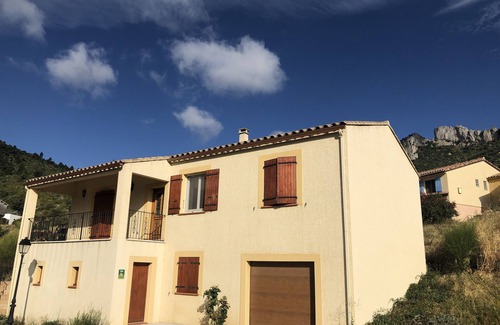 Duilhac-sous-Peyrepertuse House | San Jordi air-conditioned cottage