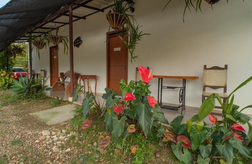 Guaduas House | San Juan de los Guayabos