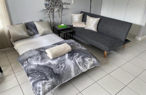 Saint Francis Bay Apartment | San Lukas Guest Apartment