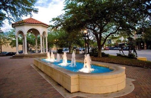 Southbank Condo | San Marco River Front Executive suite