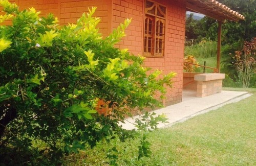San Rafael Cottage | San Martin 7 bed/1 bath cabin in San Rafael/Bizcocho/natura