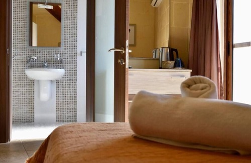 Xaghra House | San pawl bnb farmhouse Kortoll