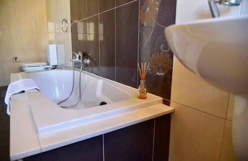 Xaghra House | San pawl bnb farmhouse Kortoll