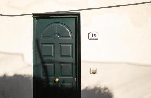 Scala Apartment | San Pietro Holiday House