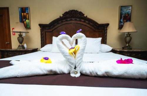 Santa Cruz Verapaz Hotel | San Rafael Casa Patronal