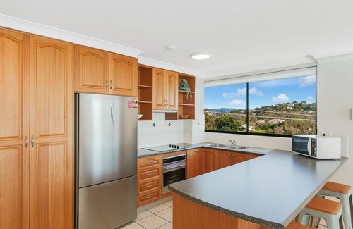Tugun Apartment | San Simeon 33 - Absolute Beachfront Tugun - Min. 3 Night Stays