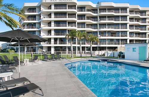 Tugun Apartment | San Simeon 47 - Absolute Beachfront Tugun - Min. 3 Night Stays!
