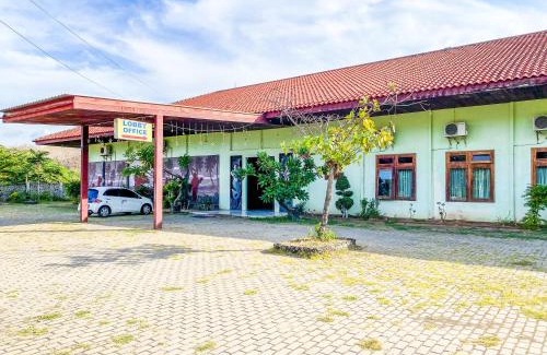 Gundit Hotel | San Sui Hotel Mitra RedDoorz