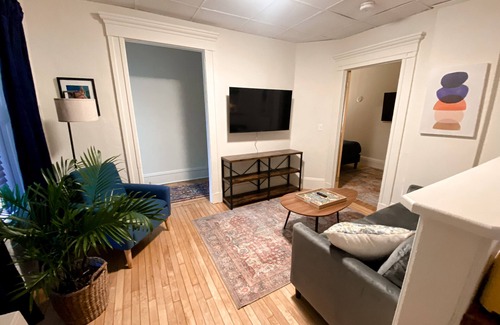 Old North End Apartment | Sanctuary near Church Street