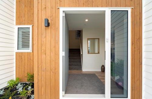 Nukuhau House | Sanctuary on the Grove