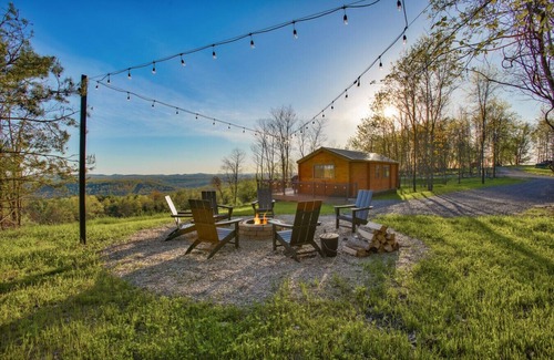 Brookville Cabin | Sanctuary Summit | Hot Tub, Panoramic Views, ADA Friendly Cabin