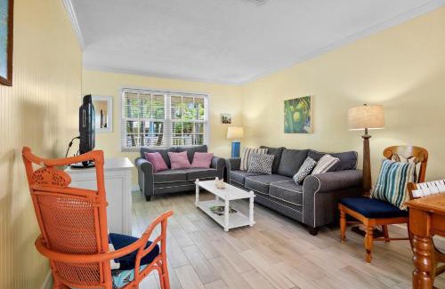 Anna Maria House | Sand And Sea 109 A