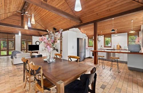 Broulee House | Sand at Broulee