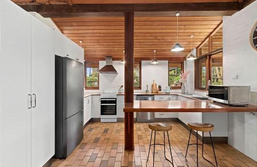 Broulee House | Sand at Broulee