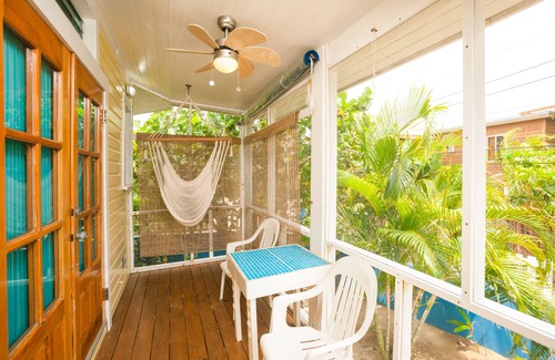 Antoneys Cay Cottage | Sand Dollar
