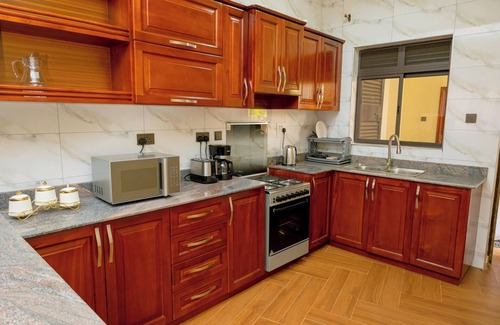 Kampala Apartment | Sand Grain Residences - 002