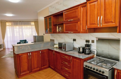 Kampala Apartment | Sand Grain Residences - 002