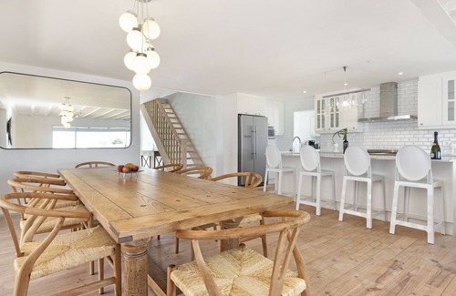 Grotto Bay House | Sand Plover 85 - Four Bedroom House, Sleeps 8