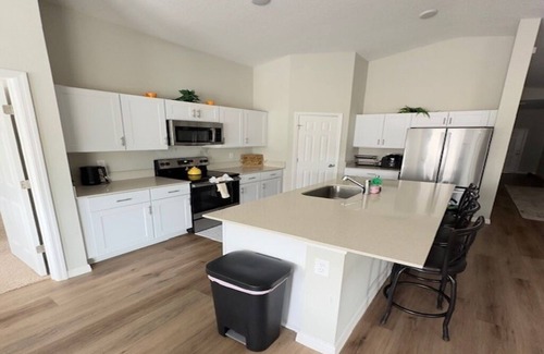 Haines City House | SAND SEA PLACE FLORIDA GATEWAY