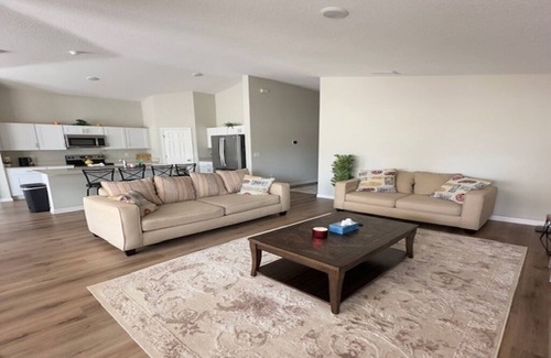Haines City House | SAND SEA PLACE FLORIDA GATEWAY