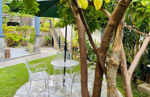 Gomagoda Villa | Sandalwood Green