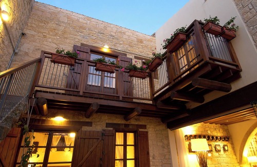 Arsos Apartment | Sanders Arsorama - Sweet 1-bdr Apt w/Shared Patio